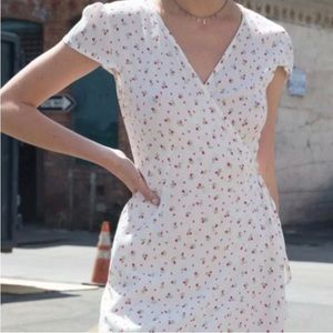 Brandy Melville Robbie Dress
